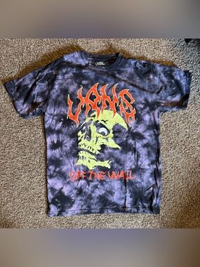 Size M Vans men’s shirt